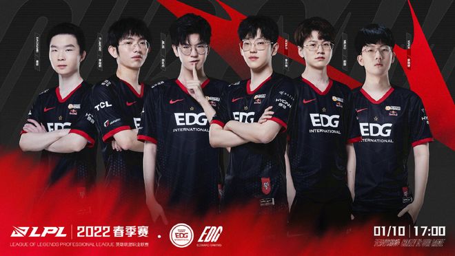 稳稳站立于 稳稳站立于