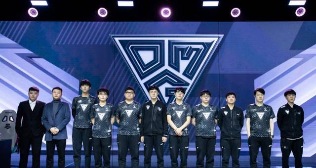 在足球世界 在足球世界