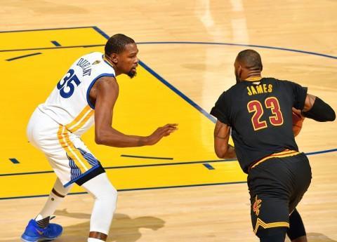 犯下类似错 犯下类似错