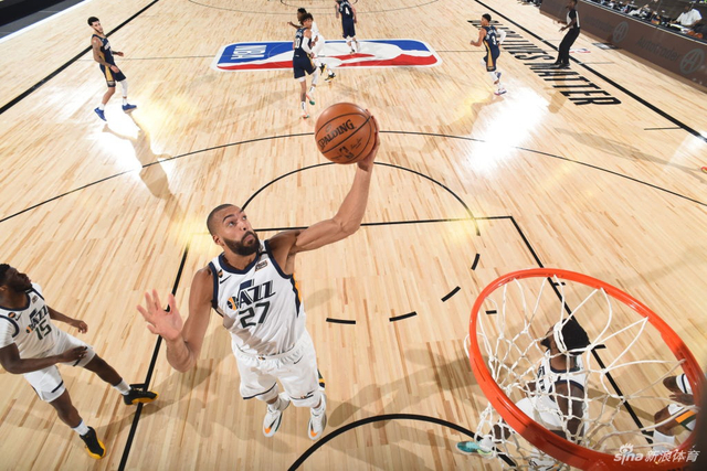 更是场下的 更是场下的