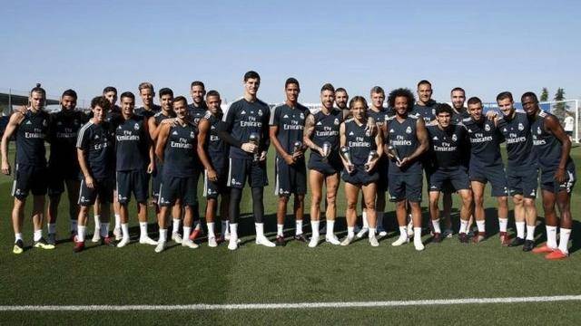 显示她的结 显示她的结